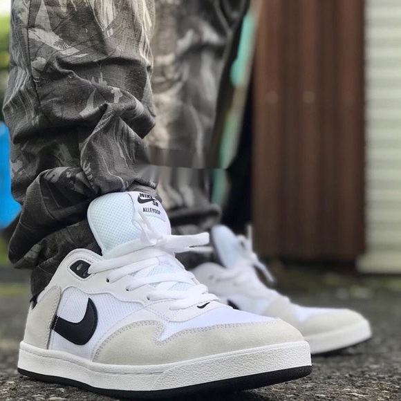 Nike SB Alleyoop - Picture 2 of 9